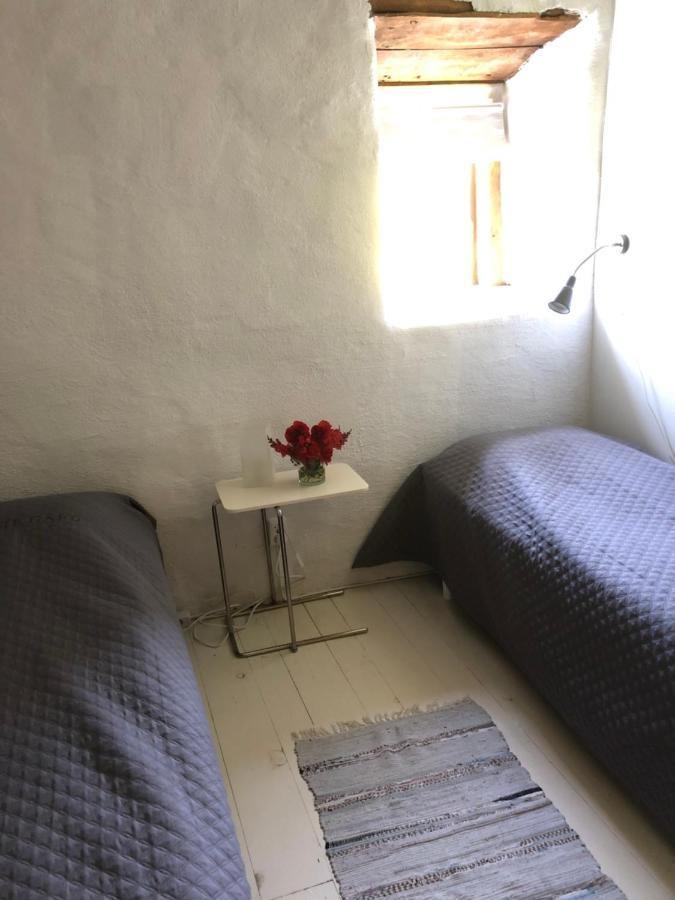 Liste Gard Hostel Ganthem Ngoại thất bức ảnh