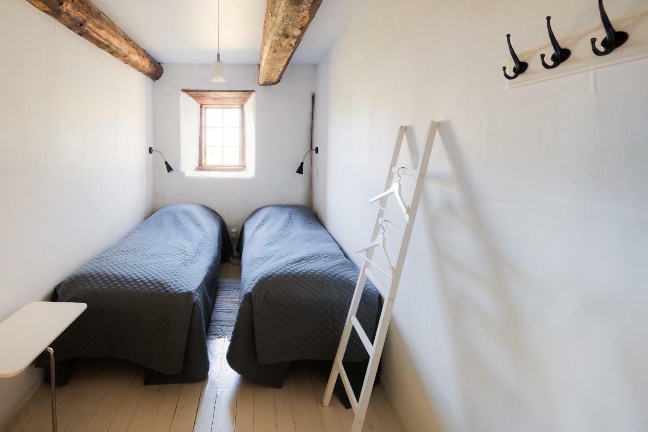 Liste Gard Hostel Ganthem Ngoại thất bức ảnh