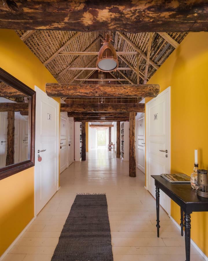 Liste Gard Hostel Ganthem Ngoại thất bức ảnh